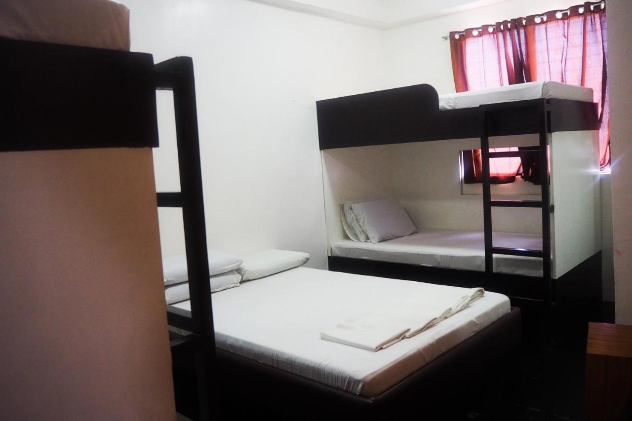G-Galyx Inn Hotel คากายันเดโอโร ห้อง รูปภาพ